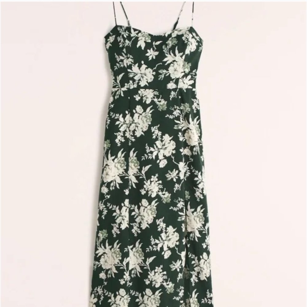 NWT Abercrombie Camille High-Slit Dress - Dark Green Floral